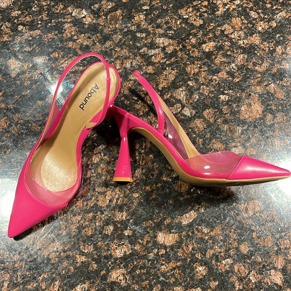 Abound - Nikola Pointy Toe Pump / Pink - Size 9